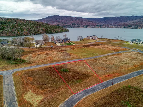 31 Leeward Dr, Jasper, TN 37347