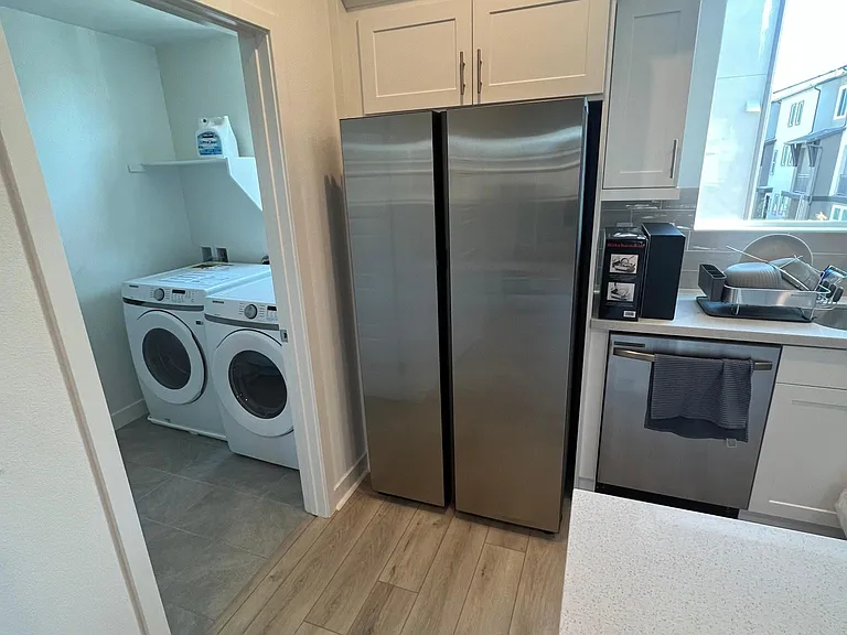 1033 Sage Ln — Photo 13