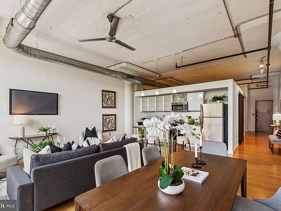 4th image of 1714 Memphis St APT 211