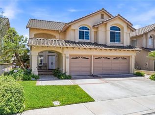 24 Calabria Ln, Foothill Ranch, CA 92610