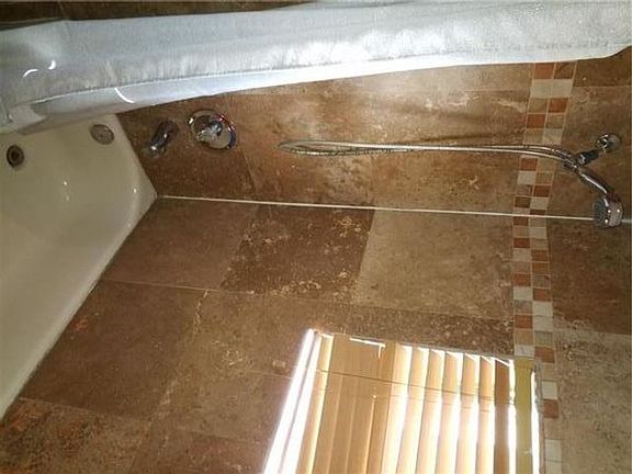 4th image of 1313 NW 126th Ave