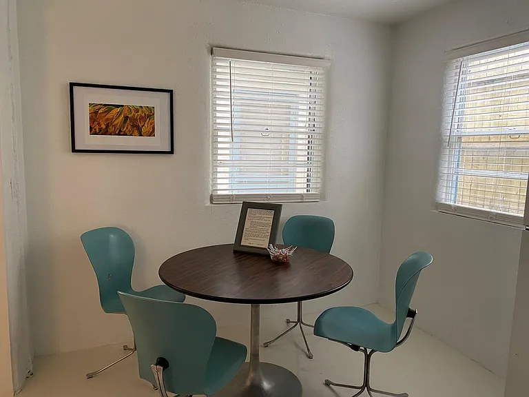 120 Walter St SE #D — Photo 13