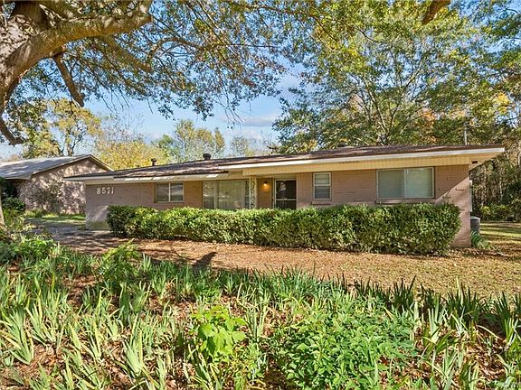 2nd image of 8571 Meadow Parkway Dr