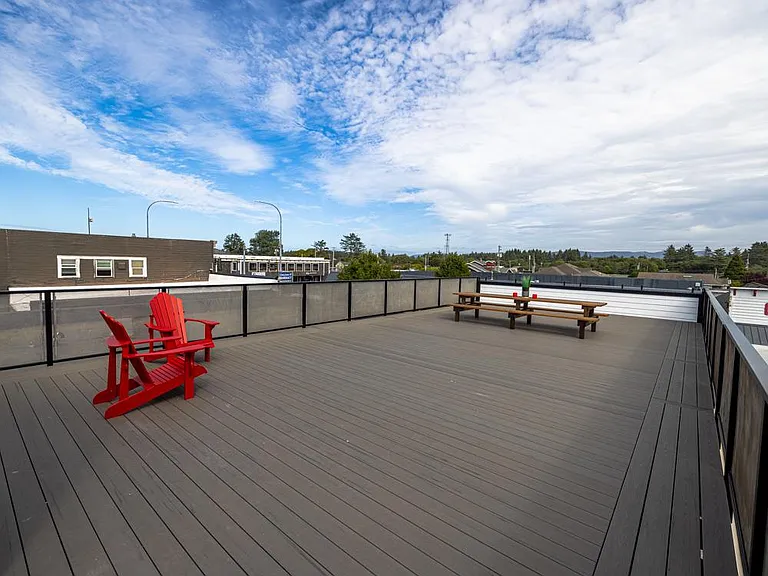 111 Pacific Ave S — Photo 12