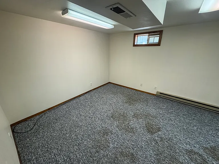 1002 W Mill Ave — Photo 13