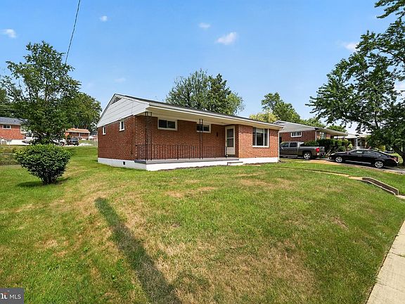 3rd image of 6613 Marott Dr