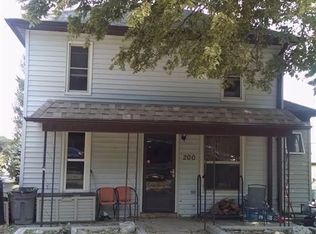 200 S Oak St, Clatonia, NE 68328