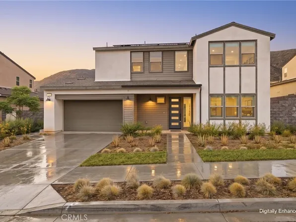 15842 Butterfly Dr, Fontana, CA 92336