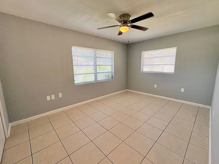1203 N Lavon Ave — Photo 6
