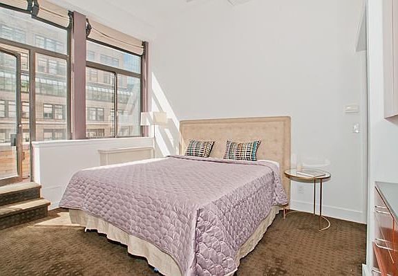 3rd image of 310 E 46th St APT 14R