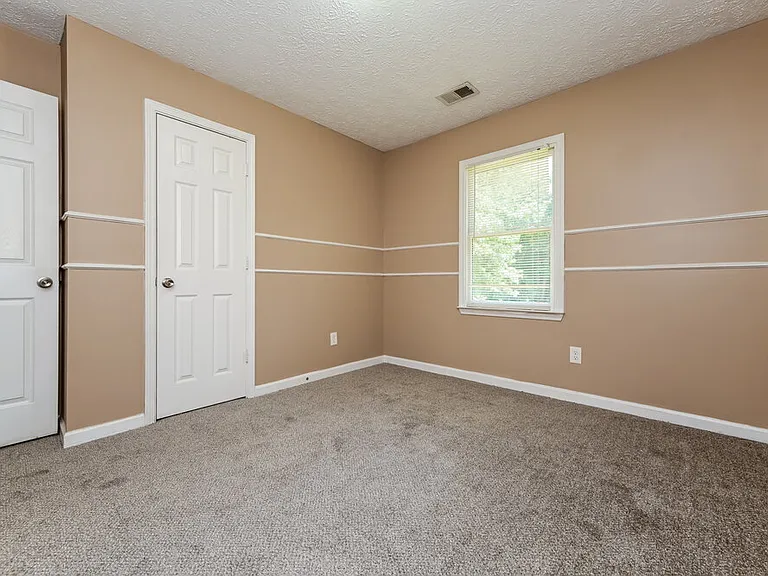 160 Willow Shoals Dr — Photo 10