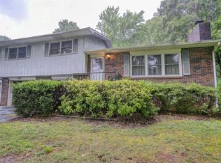 190 Aviation Dr, Elizabethton, TN 37643