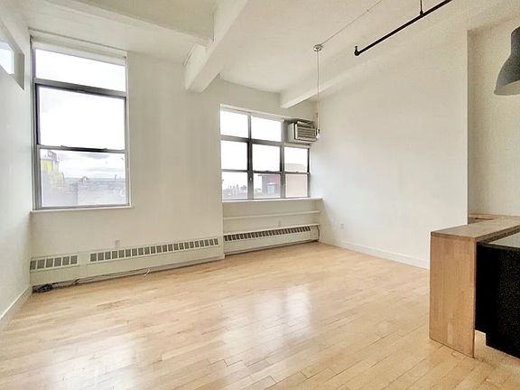 3rd image of 970 Kent Ave APT 313