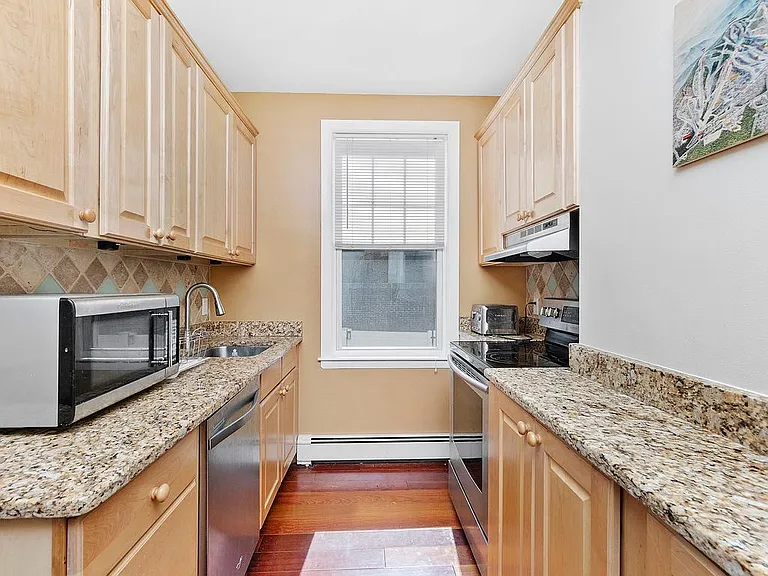 15 Park St — Photo 7