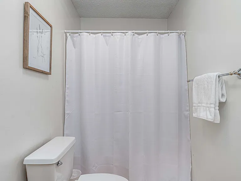 1850 Atlantic Dr #633 — Photo 26