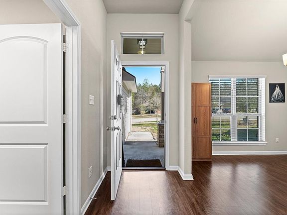 5th image of 1134 Shadow Glenn Drive