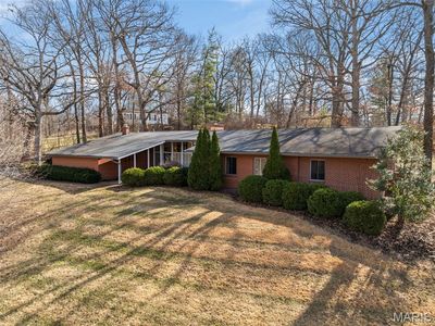 28 Black Oak Dr, Saint Louis, MO, 63127