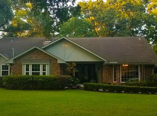 8818 Seber Dr, Tomball, TX 77375