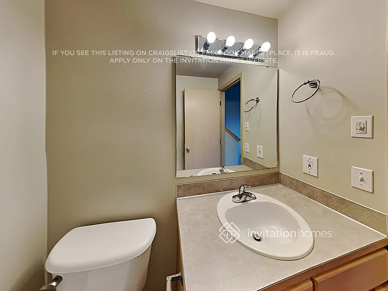 10504 56th Dr NE — Photo 17