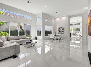 2136 NW 62nd Dr, Boca Raton, FL 33496