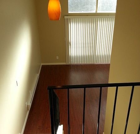 3rd image of 3110 Franklin Ave E APT 103