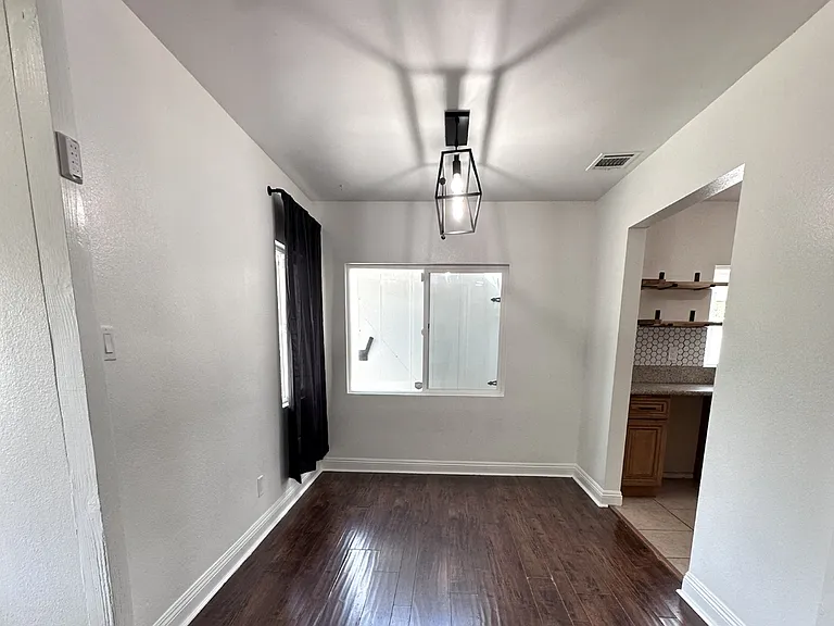 3525 Belle St — Photo 8