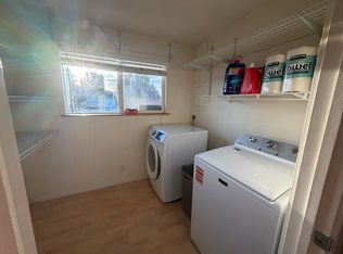 11017 Gundersen Ln, Burlington, WA 98233