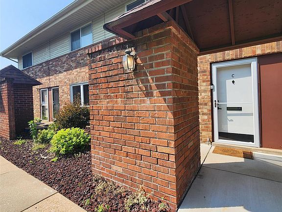 2nd image of 4161 Gallatin Ln APT C