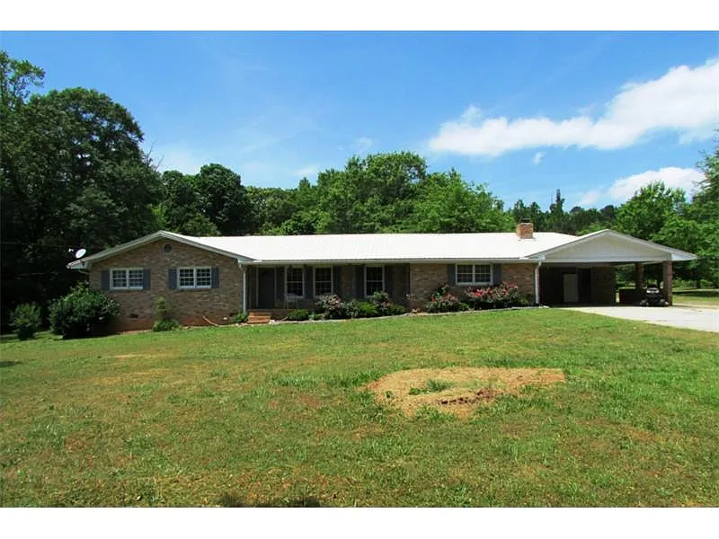 4131 Campbell Rd photo 1