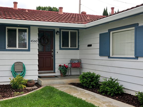 3rd image of 4560 Ashby Ave