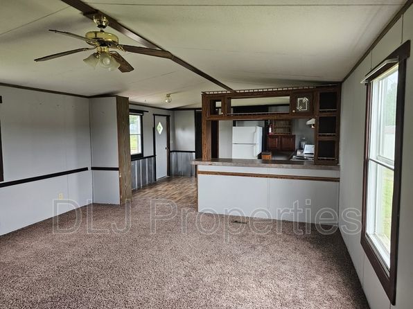 616 Ruby Maes Way