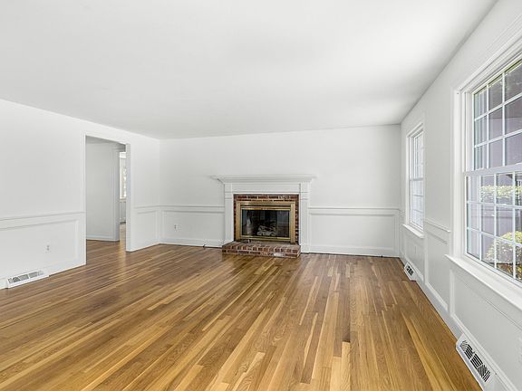 5th image of 6 Shaker House Road