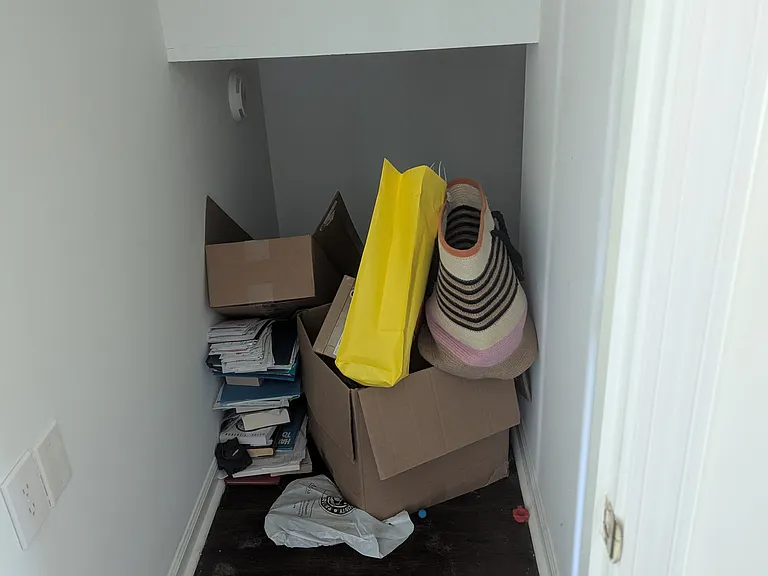 6010 Amber Ct — Photo 11