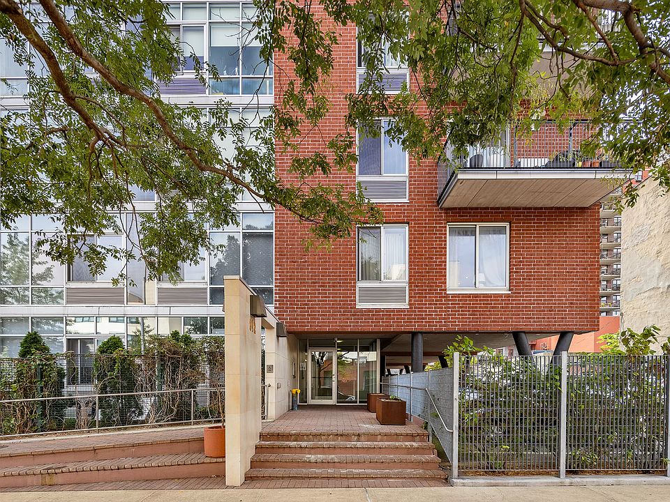 1st image of 892 Bergen St #1B