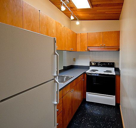 5th image of 1200 Taylor Ave N #203