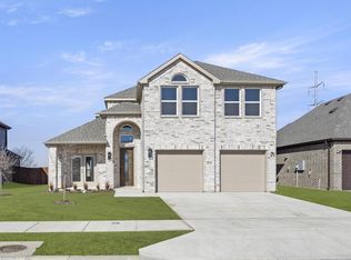 8724 Heartland Dr, Fort Worth, TX 76123