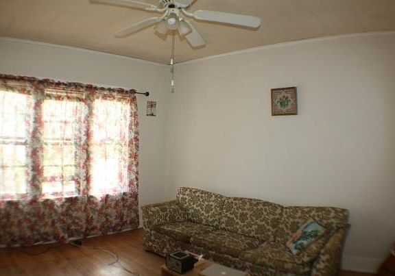 2nd image of 2651 N Weil St