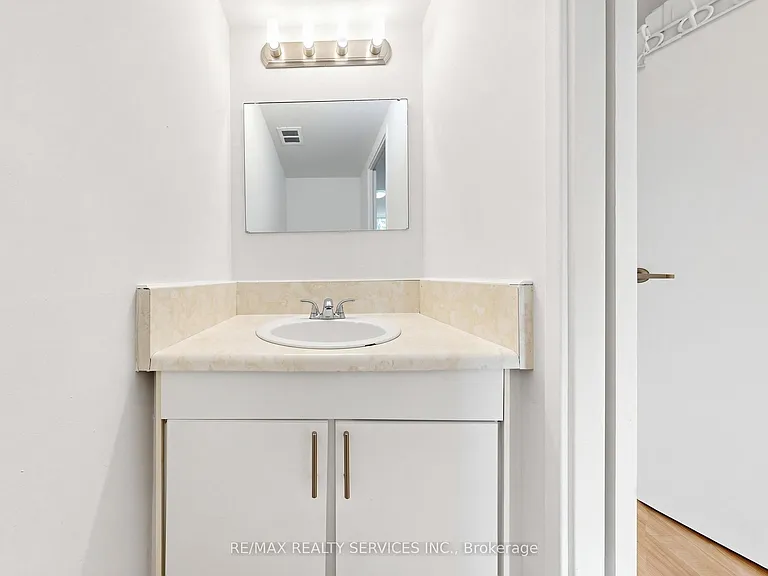 175 Hilda Ave #102 — Photo 21