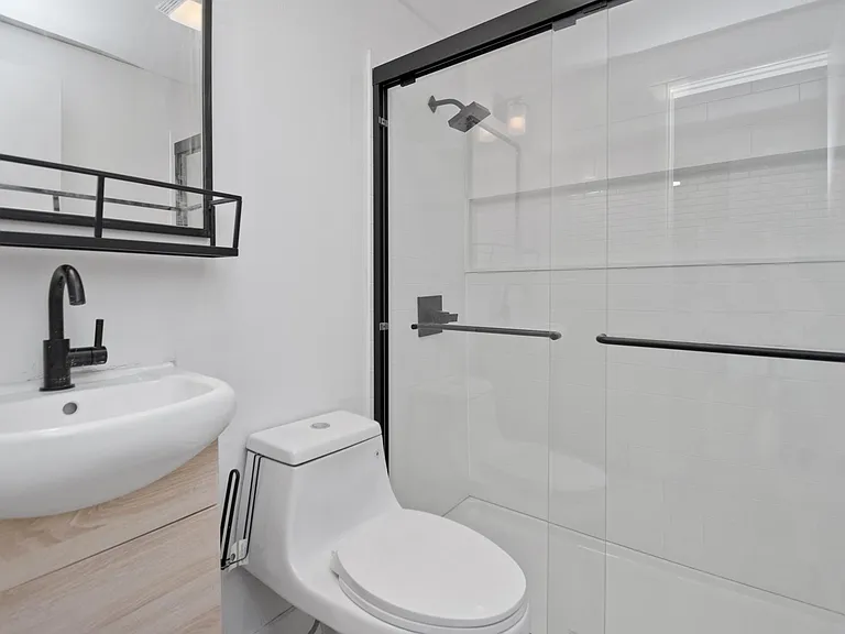 4431 Allison St #8 — Photo 7