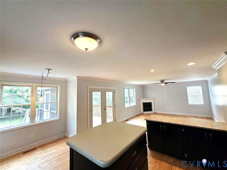 21500 Runaround Ln — Photo 10