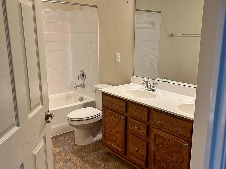 904 Hall Station Dr #201 — Photo 15