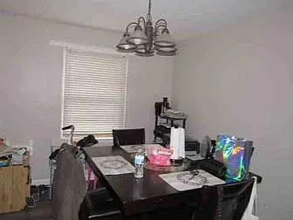 5th image of 102 Batiste Garden Cir