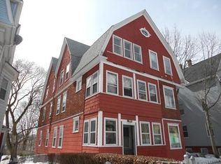 25 Duxbury Rd, Worcester, MA 01605