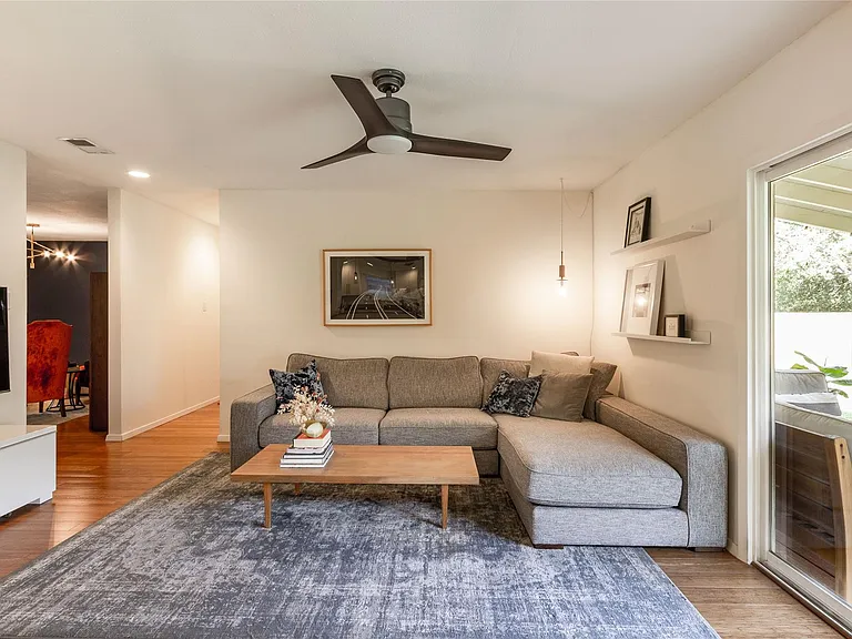 5402 Fernview Rd — Photo 6