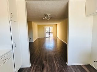 10106 Hillhaven Ave #1B-1BA, Tujunga, CA 91042