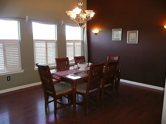 2nd image of 306 Canyon Creek Dr