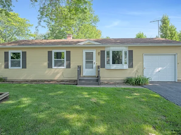 19424 W Harvard Ave, Mundelein, IL 60060