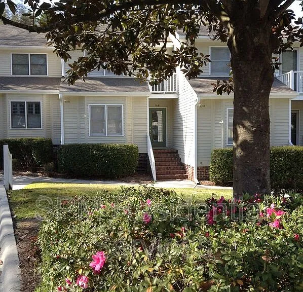 1800 Eastwood Rd #166 — Photo 2