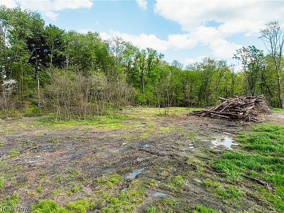 3rd image of 8089 Nebraska Rd NW