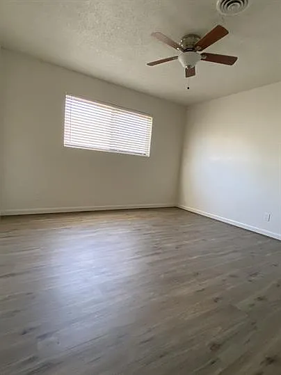 3015 Clearview Dr — Photo 7